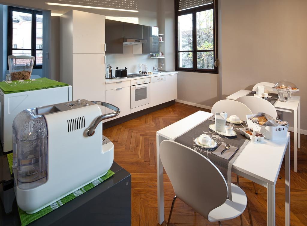 Gio'El Happiness Guest House Bergamo Bagian luar foto