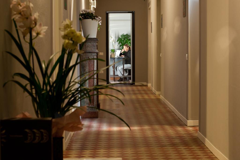 Gio'El Happiness Guest House Bergamo Bagian luar foto