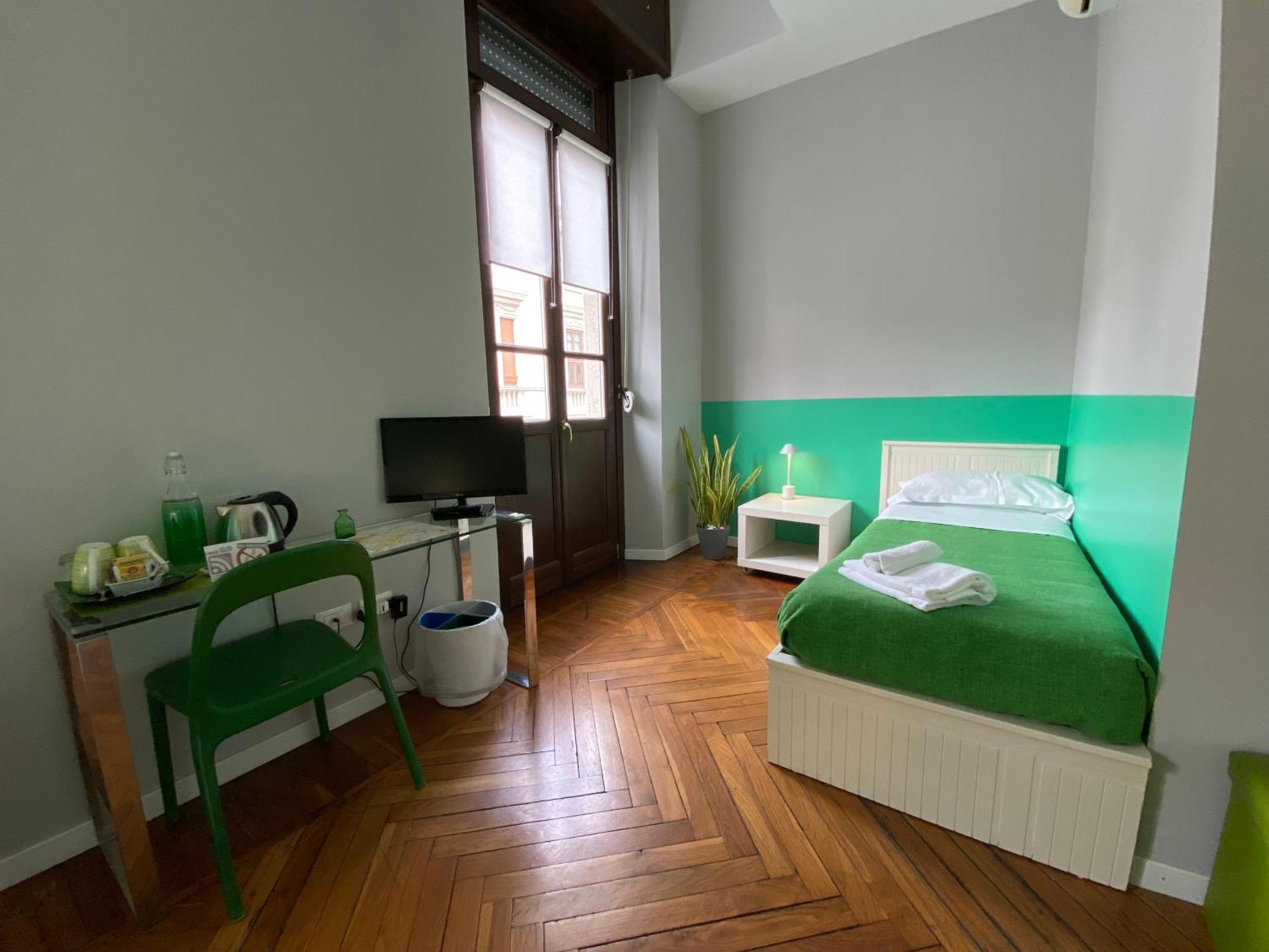 Gio'El Happiness Guest House Bergamo Bagian luar foto
