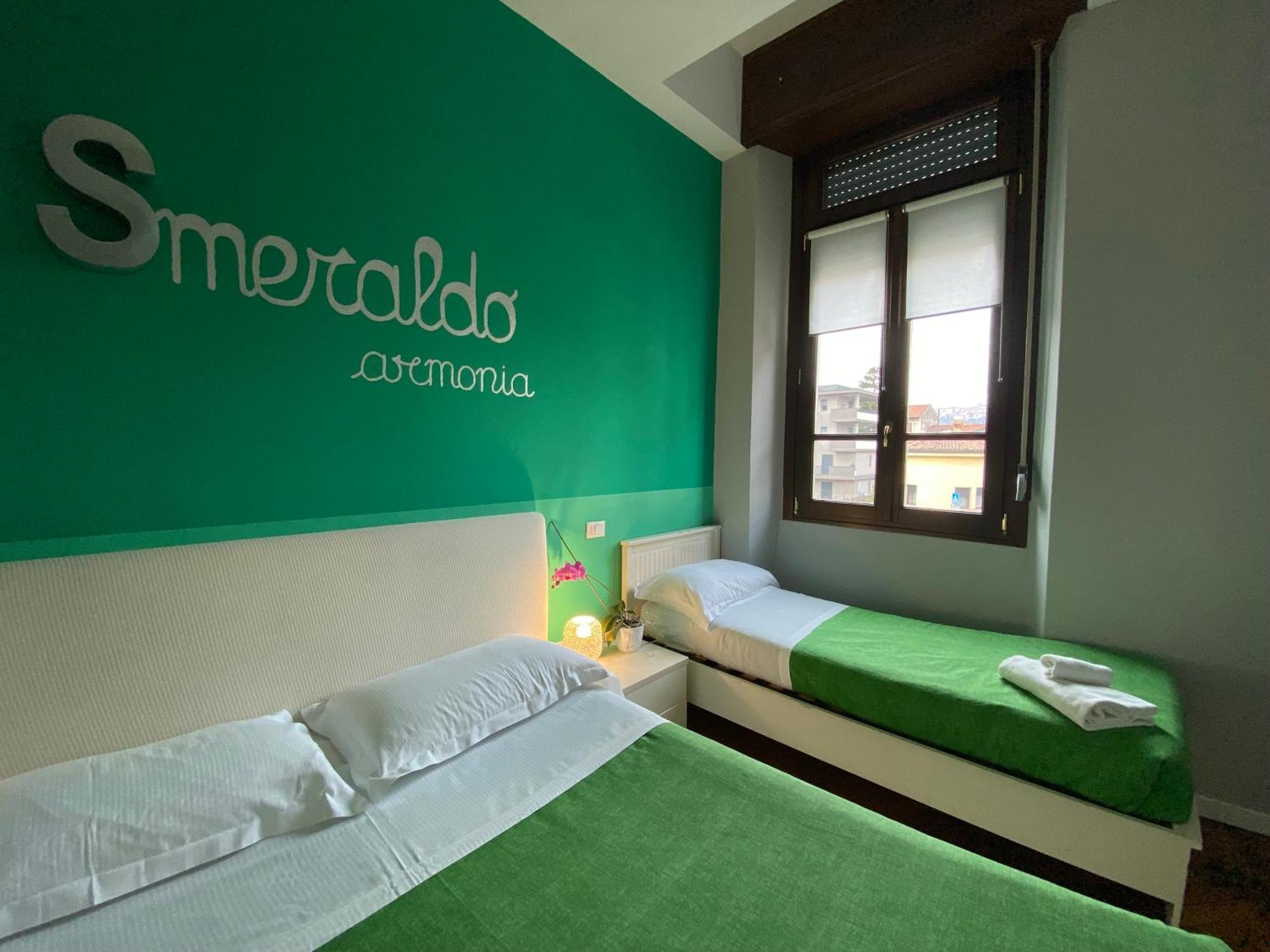 Gio'El Happiness Guest House Bergamo Bagian luar foto